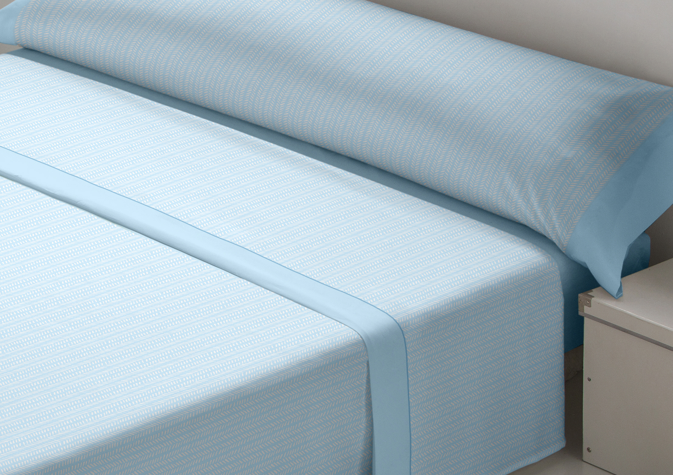 Juego de sábanas franela modelo Cebra color azul